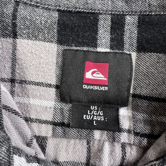 Quicksilver Flannel Shirt Men's Large Gray Black Plaid Long Sleeve Button Up - Picture 6 of 8